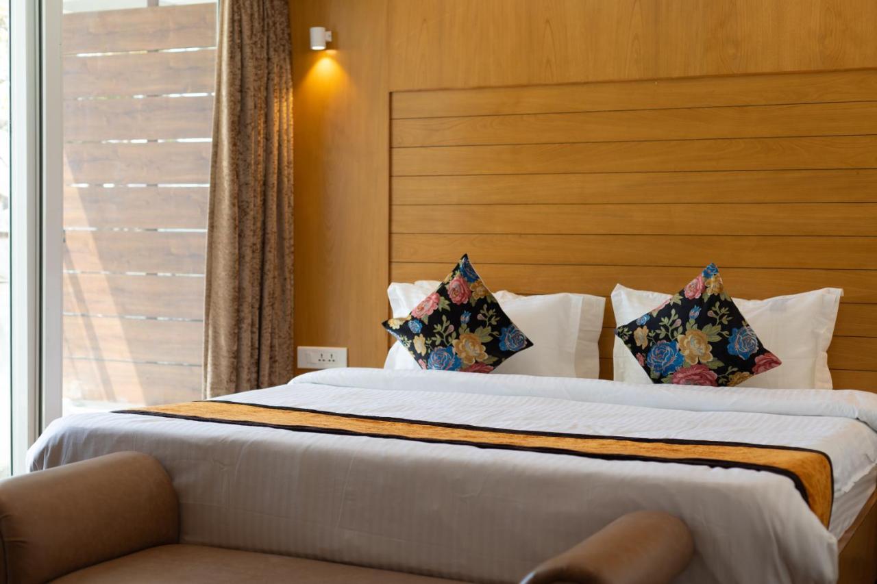 Hotel Accord Mussoorie Esterno foto